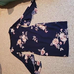 Floral flare sleeve dress M NWT #179